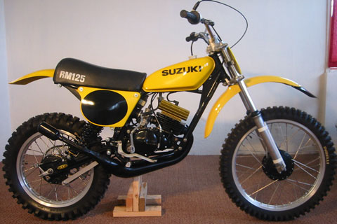 Suzuki on Pelican Guano Motorsports Bikes   1975 Suzuki Rm 125